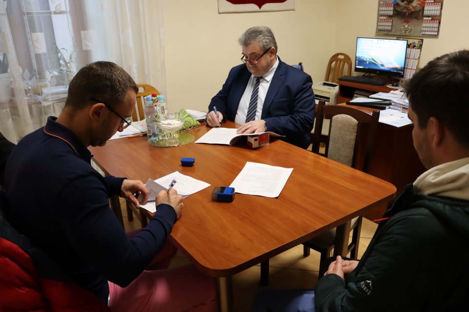 - img_4497.jpg - img_4497.jpg